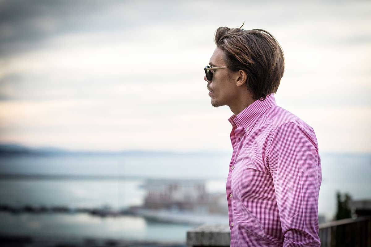 camicia rosa quadretti uomo shooting fotografico Ancona